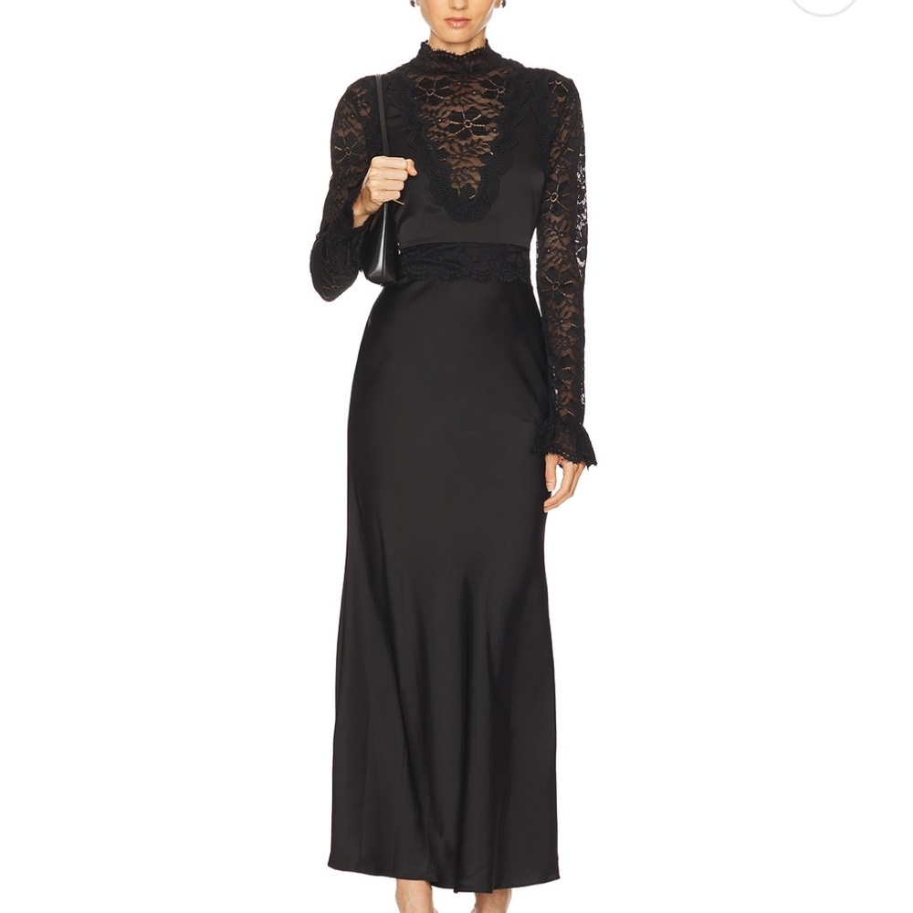 Elliatt Black Lace Maxi Dress